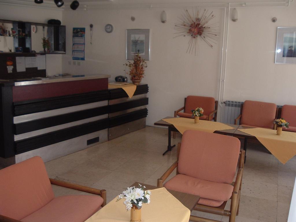 Depadansa Marina & Primorka Hotel Omišalj Exterior foto